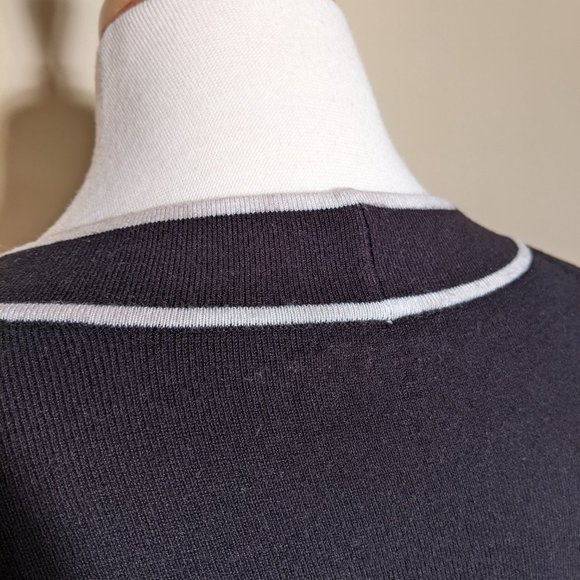 Planet Black and White top 3/4 Sleeve - Picture 9 of 15